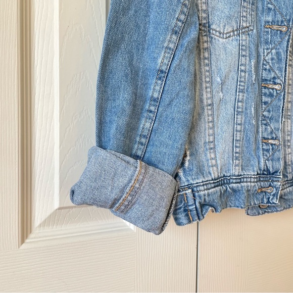 Zara Denim Cropped Jean Jacket Wash - Picture 8 of 13